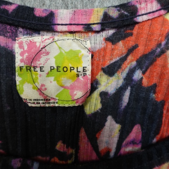 Free People Top Womens Small Multicolor Scoop Neck Paint Splatter Drapey Flowy - Picture 2 of 9